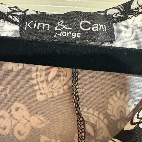 Top - Picture 2 of 3